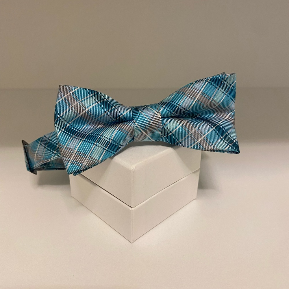 Boy Blue Plaid Joseph & Feiss Tie